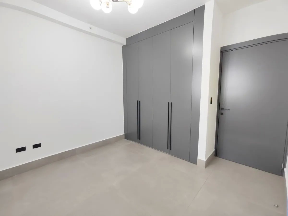 Apartment For Rent in Calle San Francisco