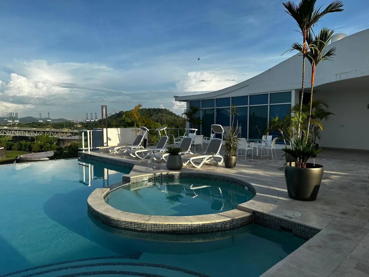 Venta de apartamento en PH The Bridge, Amador