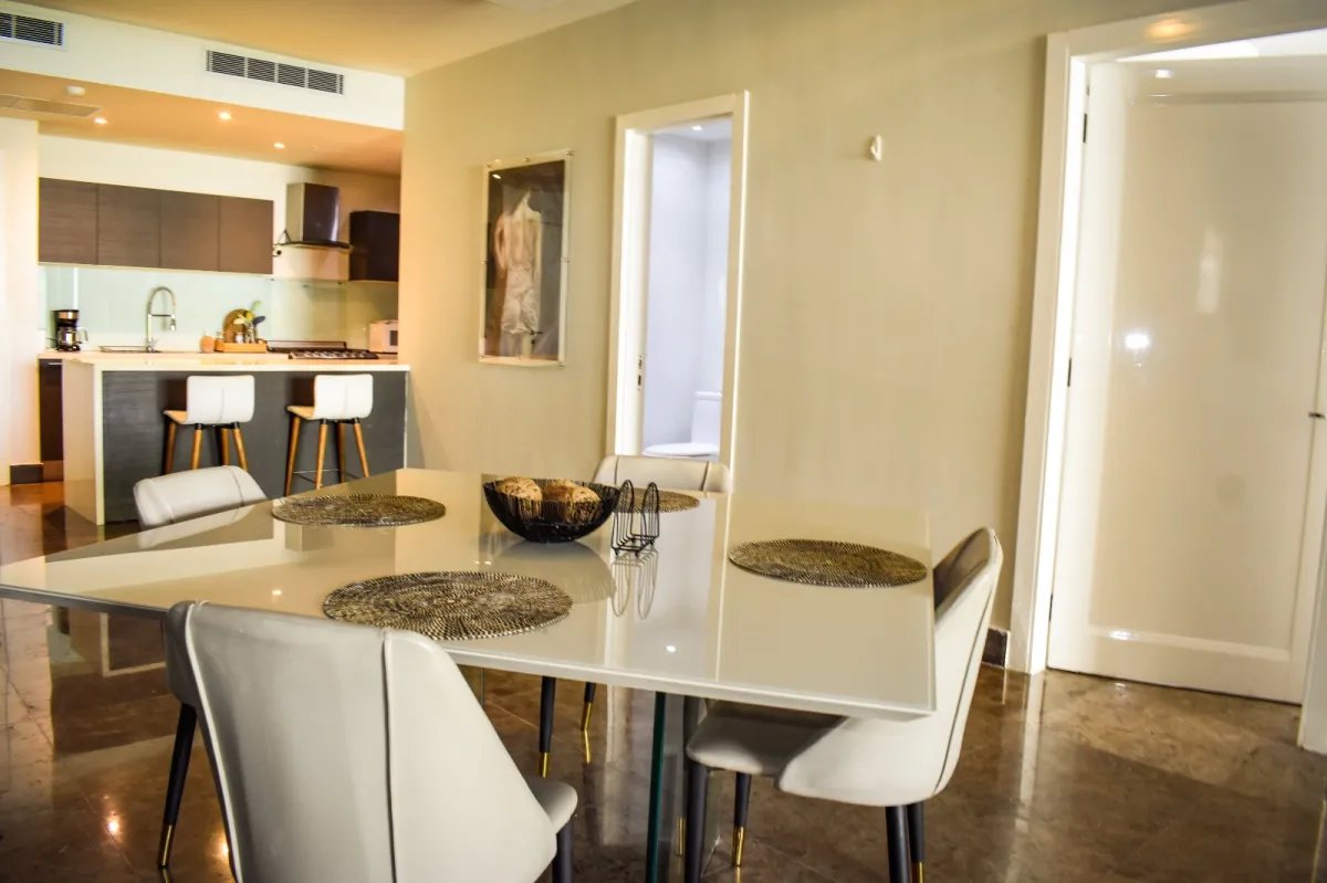 Venta de Apartamento de PH. Yoo by Starck, Avenida Balboa
