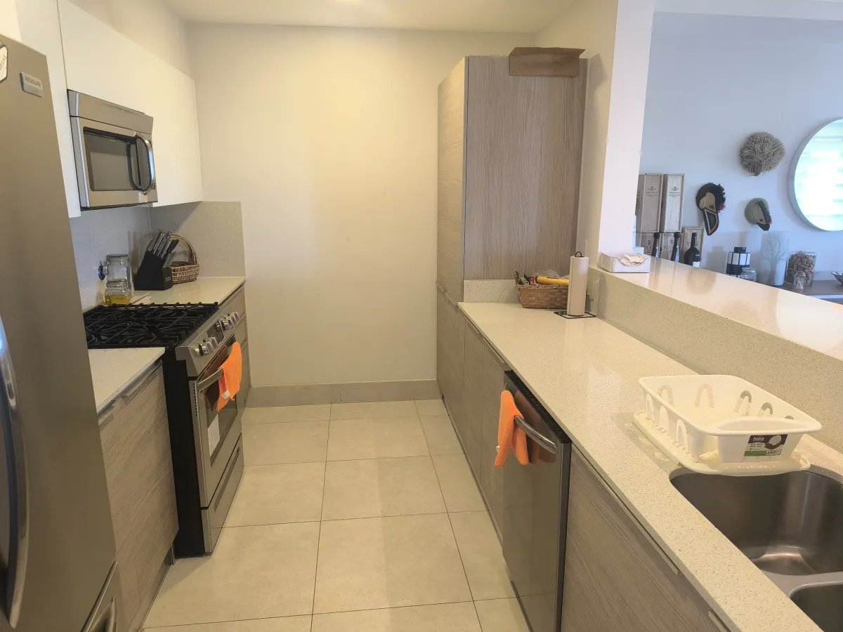 Alquiler de Apartamento Amoblado en Buenaventura