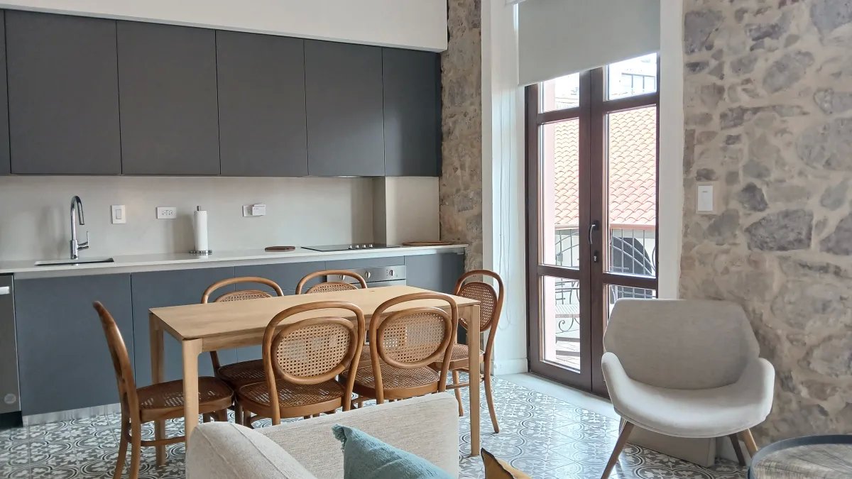 Alquiler de Apartamento Tipo Estudio  Plazuela de Alfaro