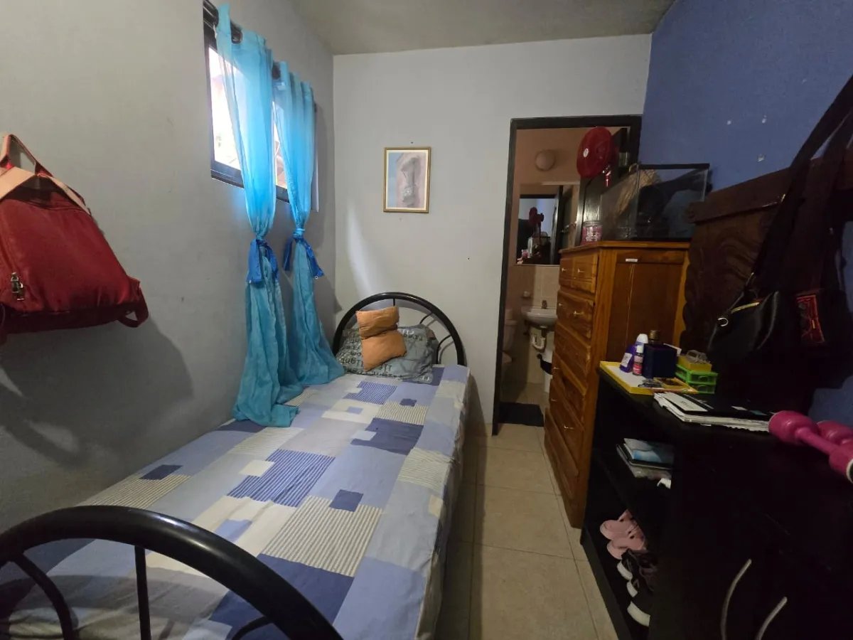 Duplex For Sale in Versalles