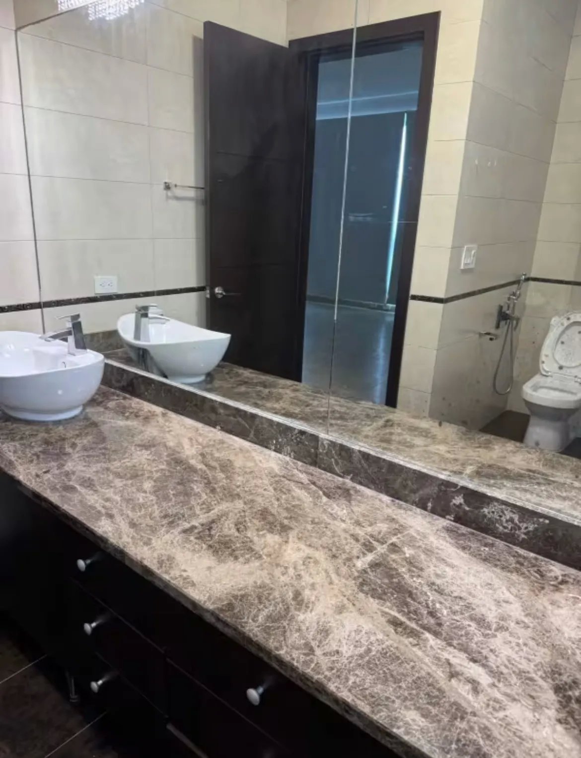 Venta de Apartamento con Línea Blanca en Costa del Este