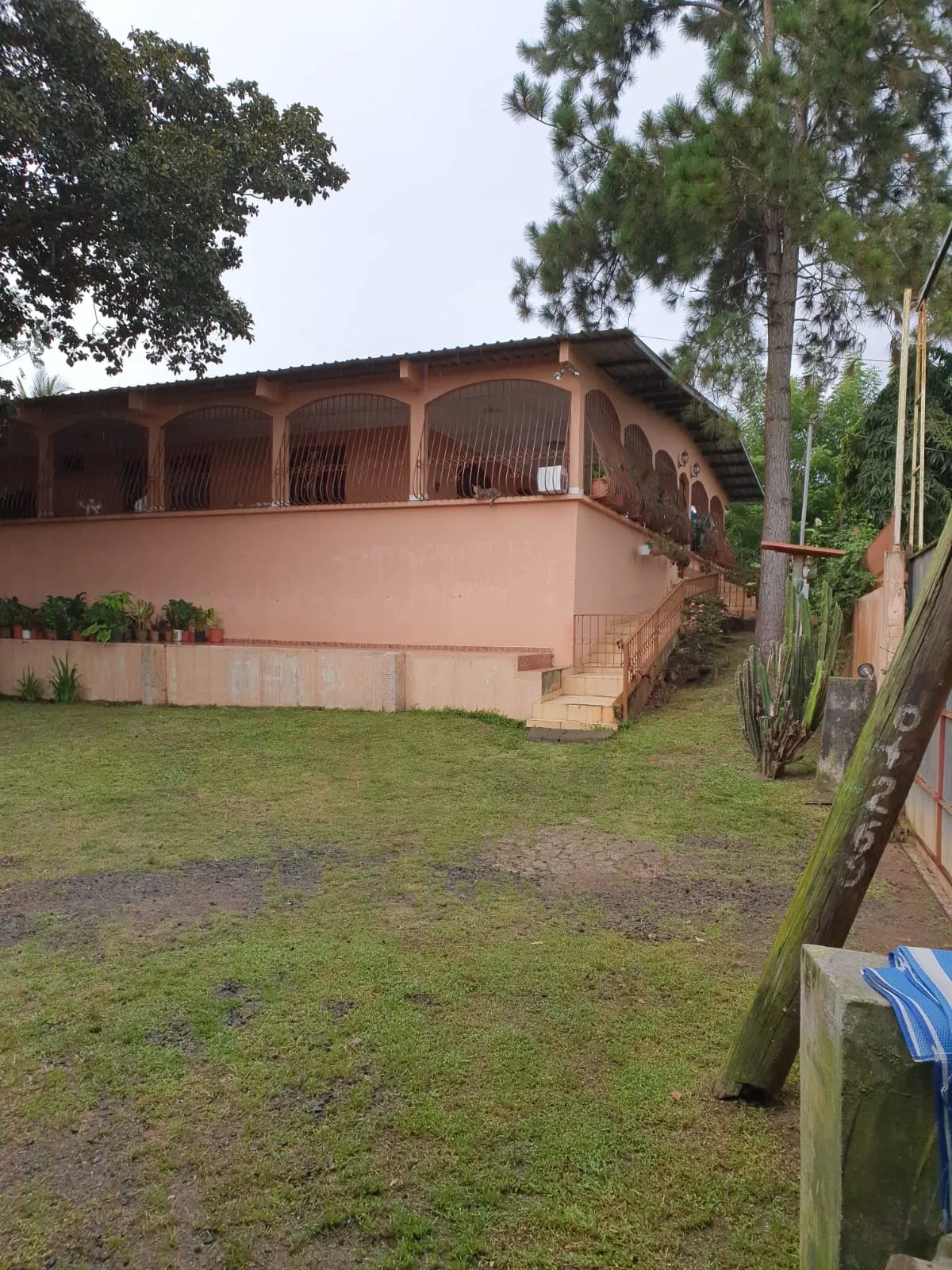 Se vende casa en El Nazareno La Chorrera