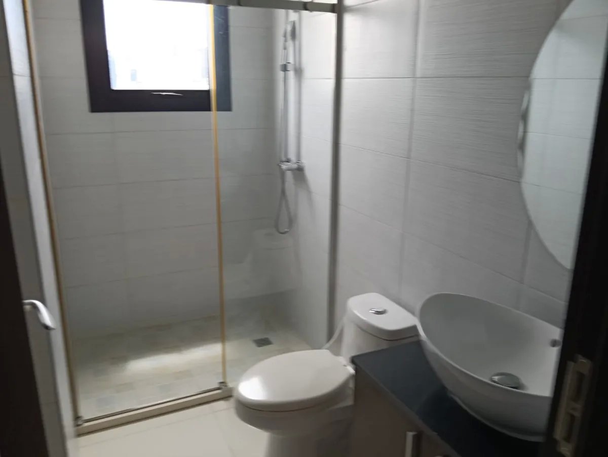 Vendo amplio y lujoso apartamento en El Cangrejo, 3rec amoblado