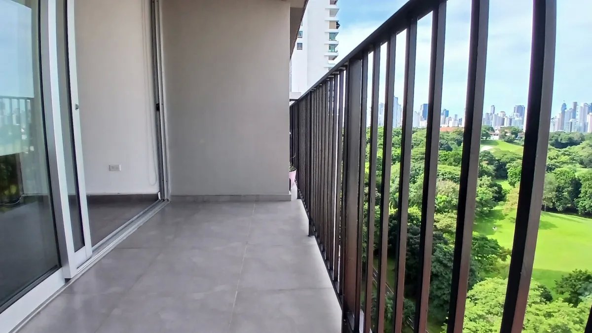Venta de Apartamento en Parque Omar PH Terrazas