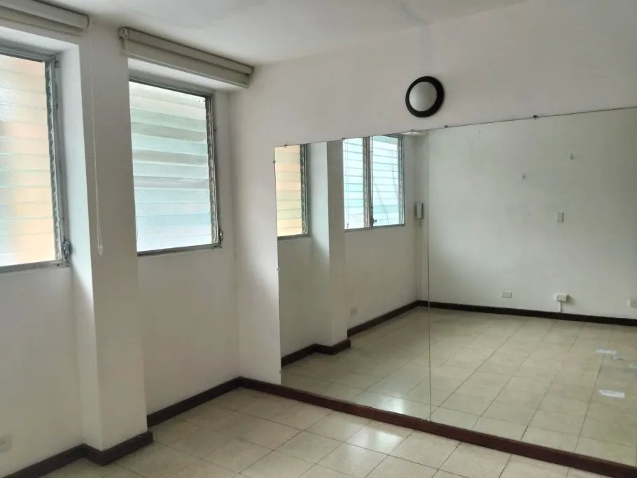 Apartment For Rent in Vía Israel
