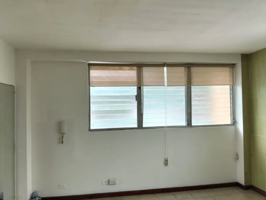 Apartment For Rent in Vía Israel