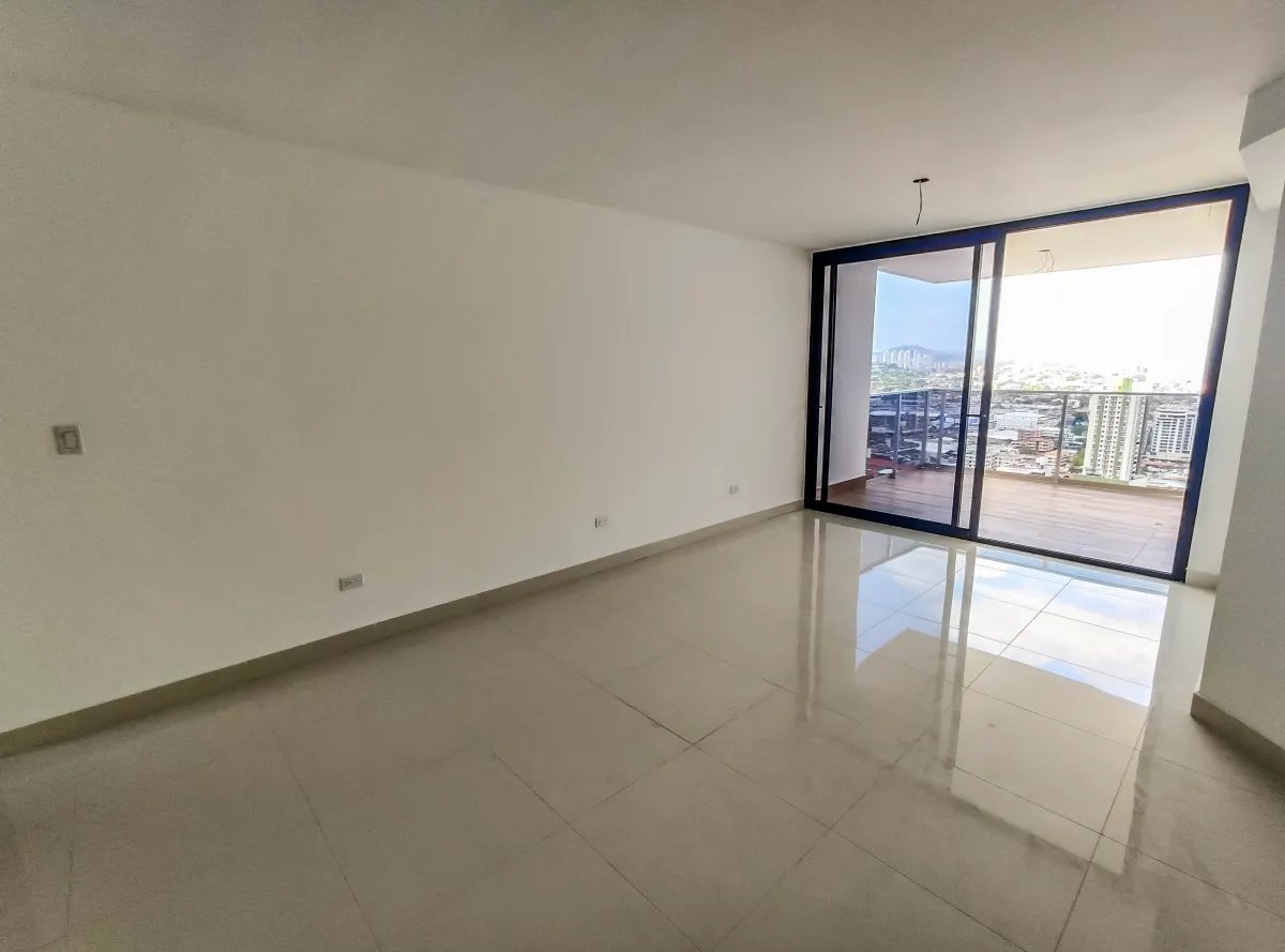Apartment For Rent in El Cangrejo