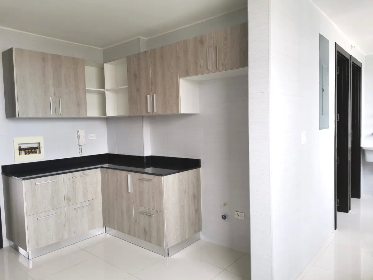Apartment For Rent in El Cangrejo