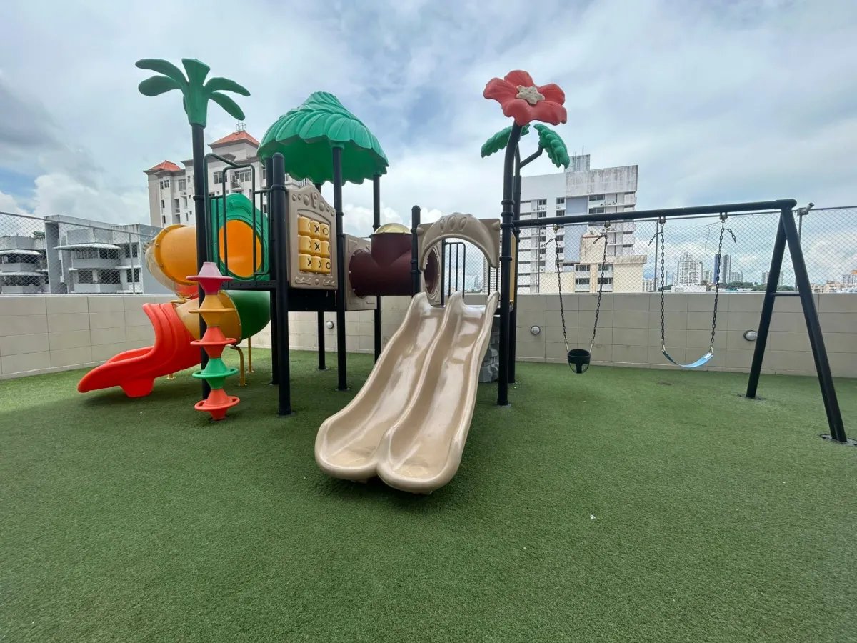 Apartment For Sale in EL CARMEN