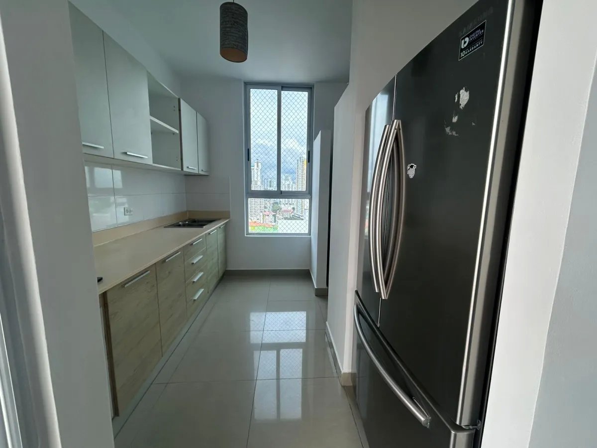 Apartment For Sale in EL CARMEN
