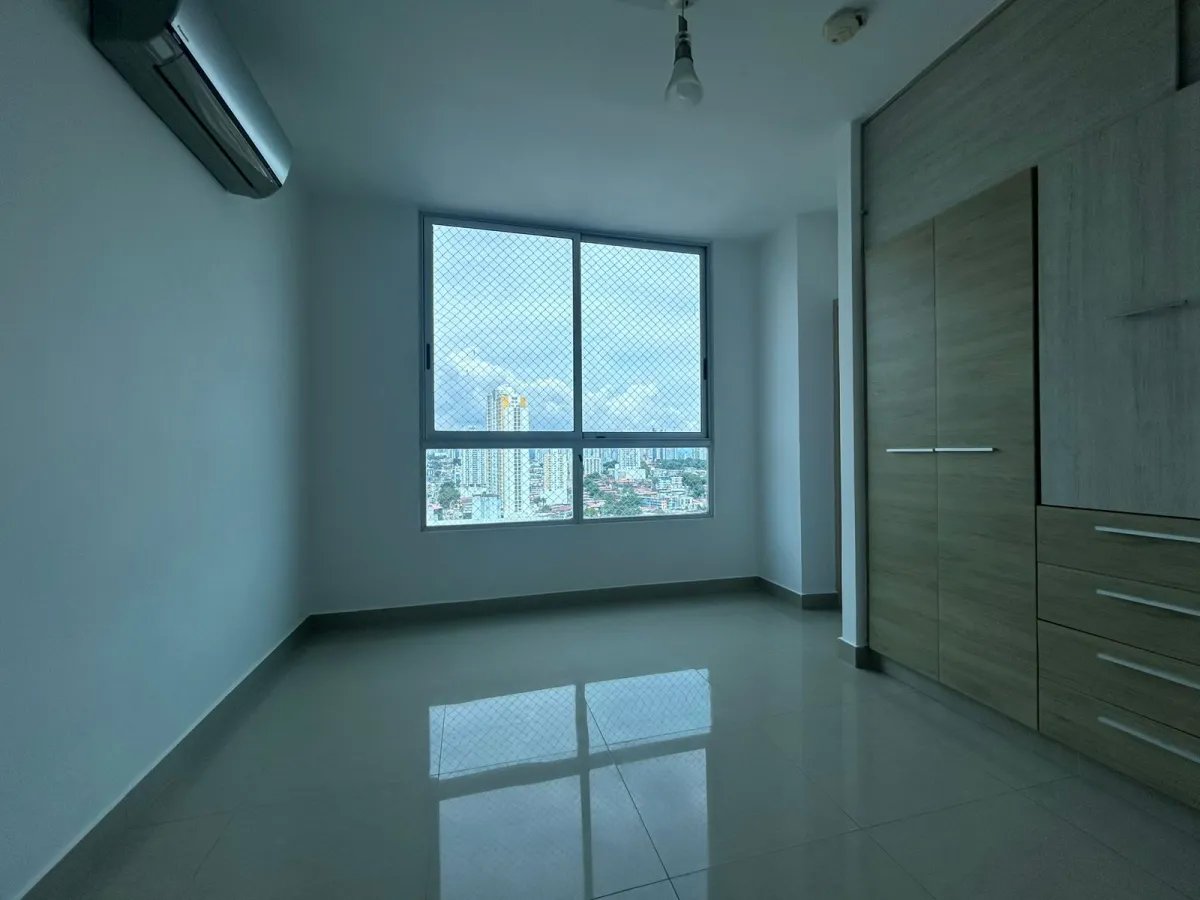 Apartment For Sale in EL CARMEN