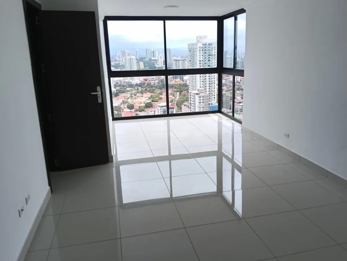 Apartment For Sale in El Cangrejo