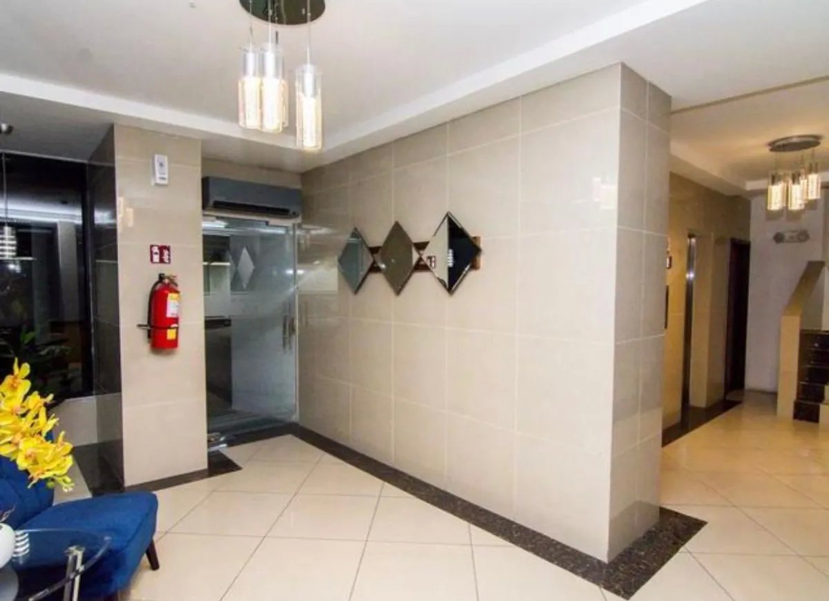 Alquiler de Apartamento con Línea Blanca en Tumba Muerto