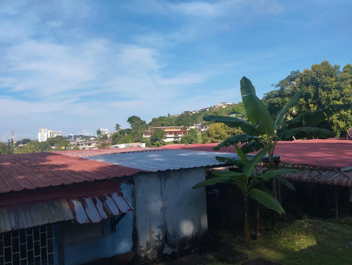 Se vende casa en Betania