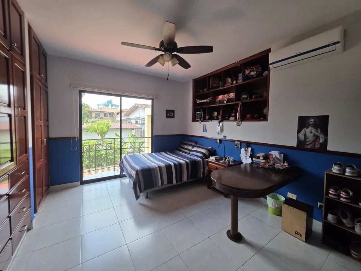 Venta de casa en La Alameda, Betania