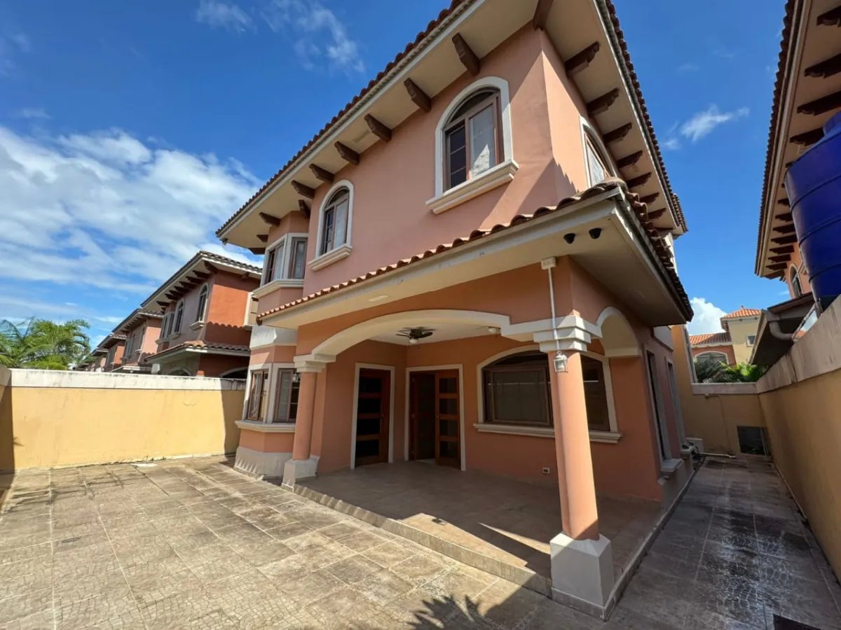 Venta de Casa en PH El Doral  Costa Sur, Ciudad de Panamá