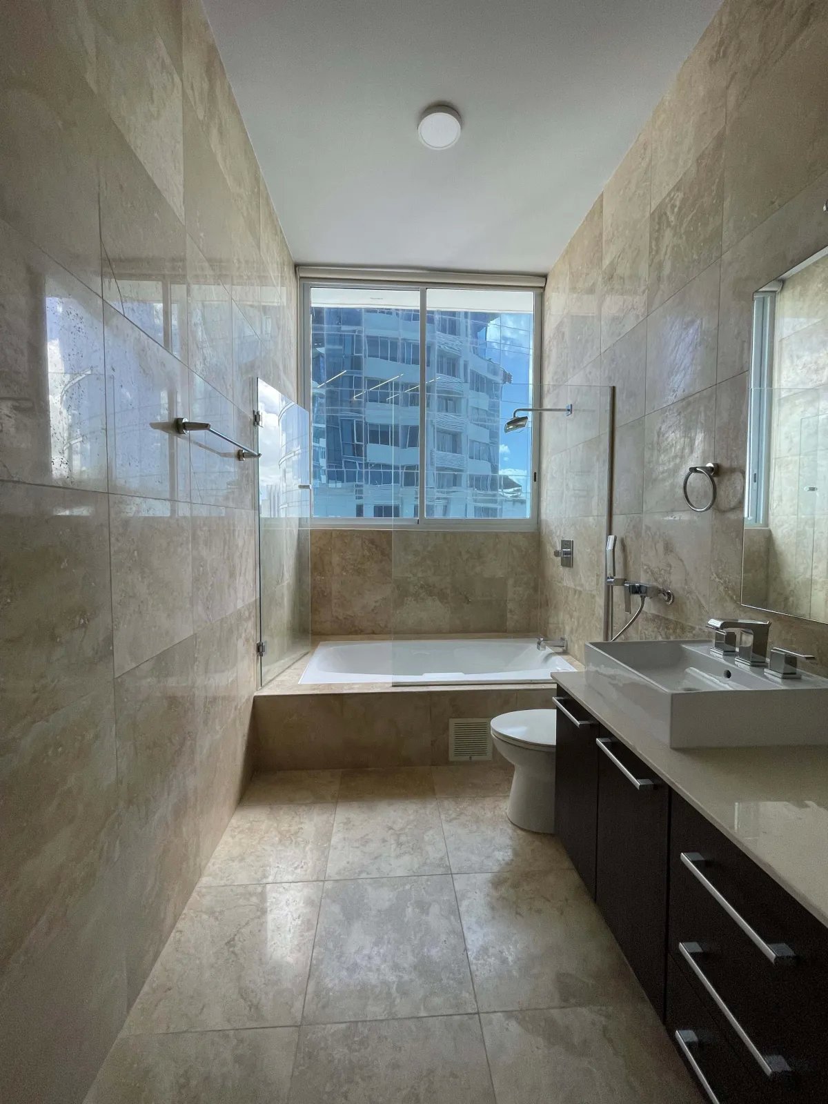 Apartment For Rent in Costa del Este