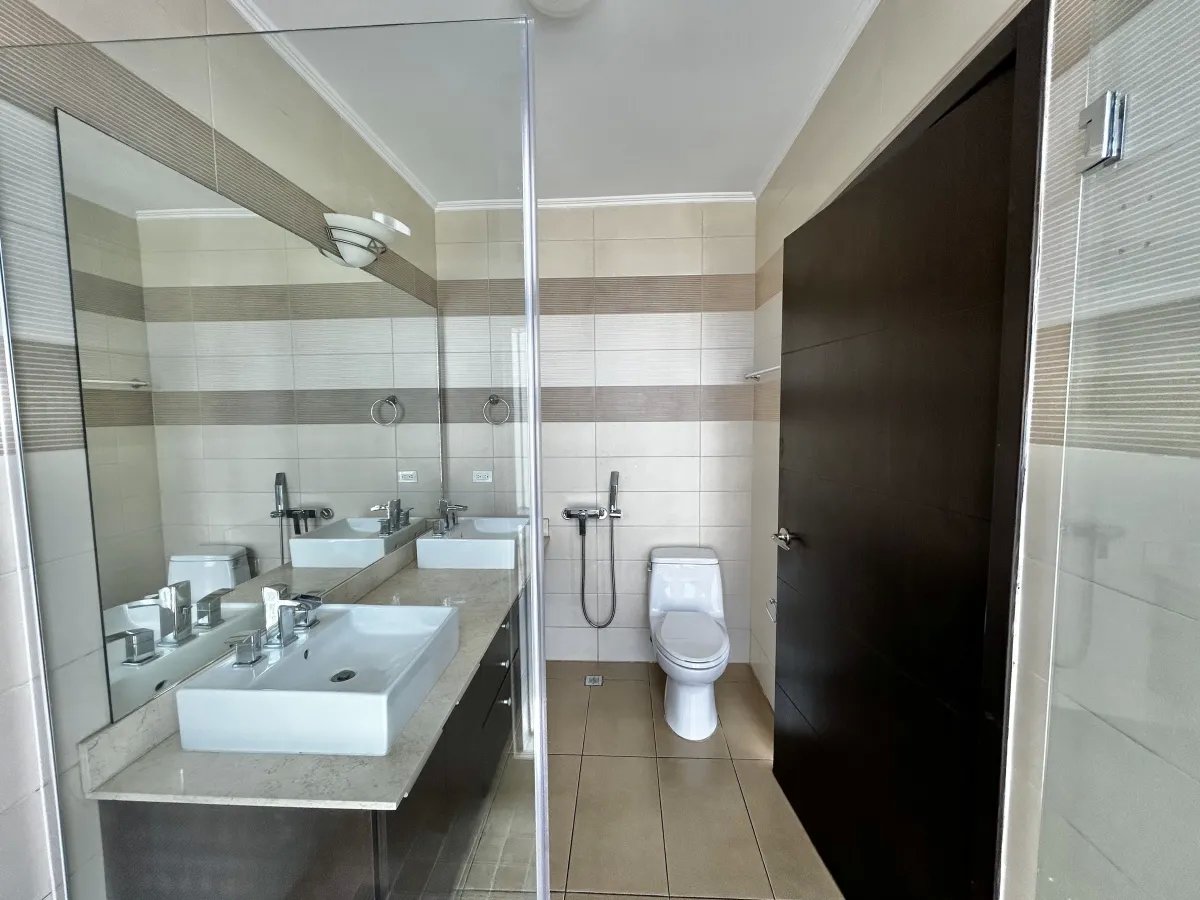 Apartment For Sale in Costa del Este