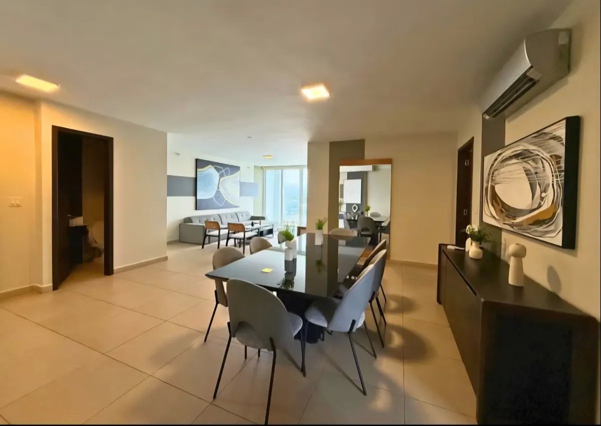Venta de Apartamento Amoblado en Costa del Este, Juan Díaz