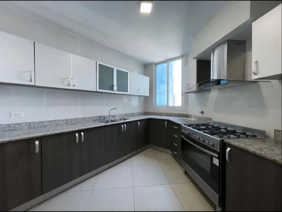 Venta de Apartamento Amoblado en Costa del Este, Juan Díaz