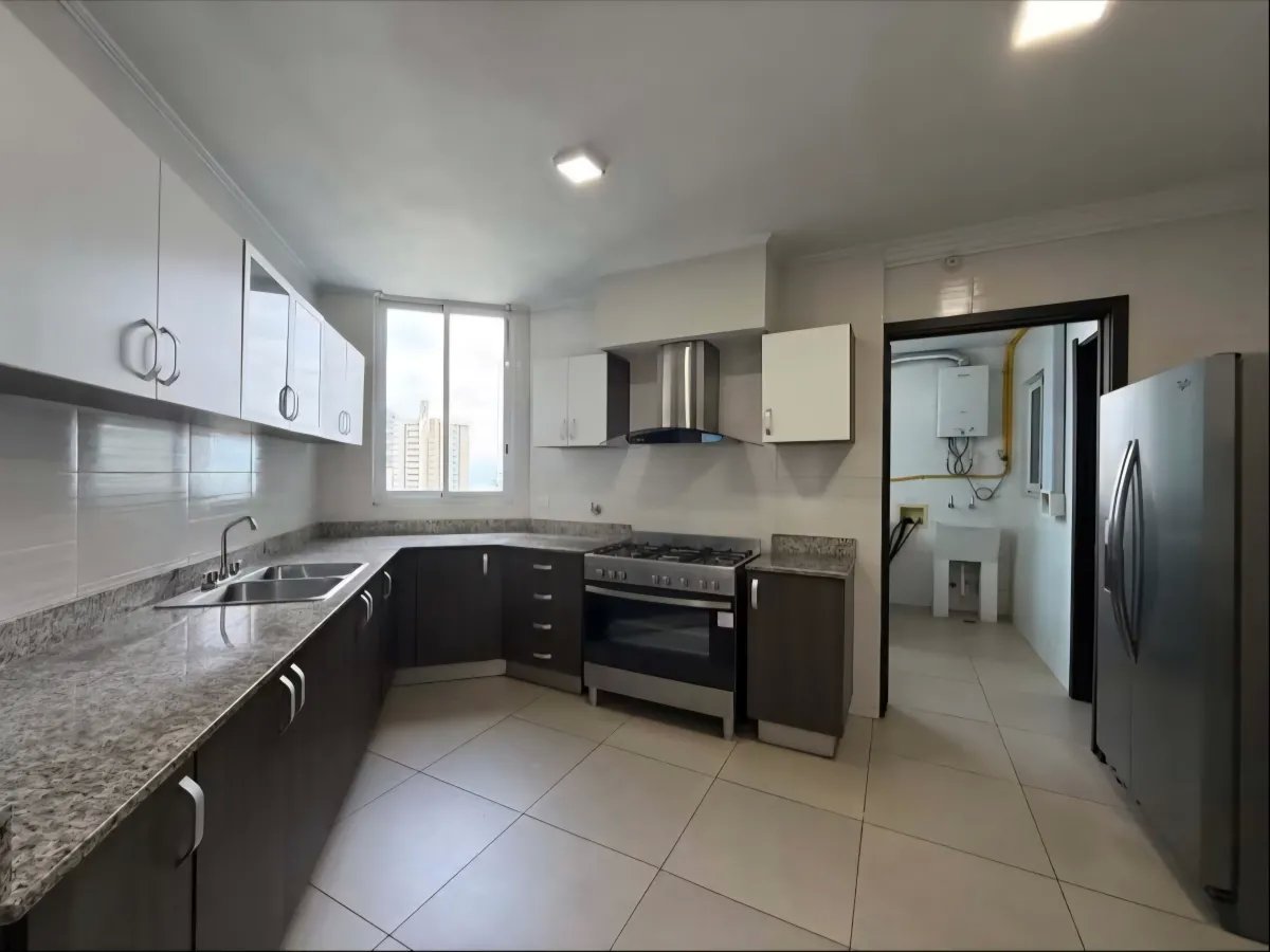 Venta de Apartamento Amoblado en Costa del Este, Juan Díaz