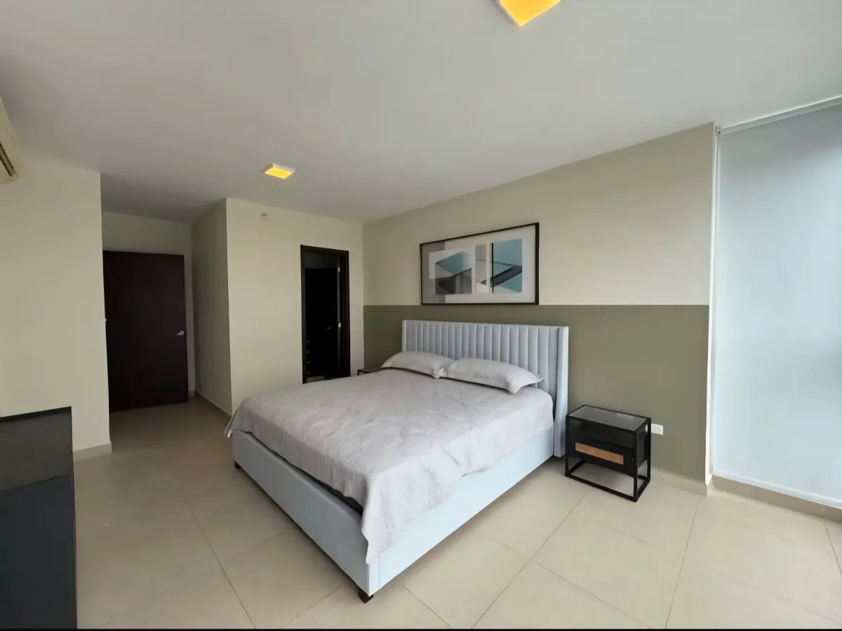 Venta de Apartamento Amoblado en Costa del Este, Juan Díaz