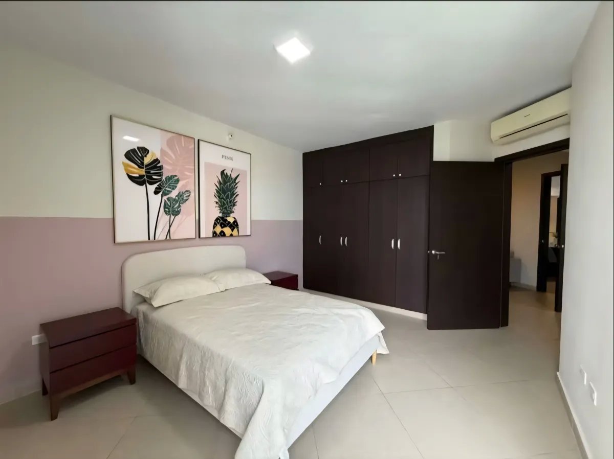 Venta de Apartamento Amoblado en Costa del Este, Juan Díaz