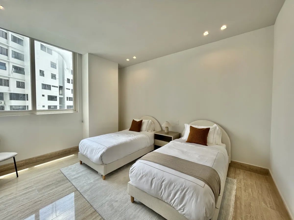 Apartment For Sale in Punta Paitilla