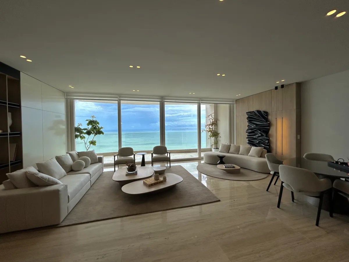 Apartment For Sale in Punta Paitilla