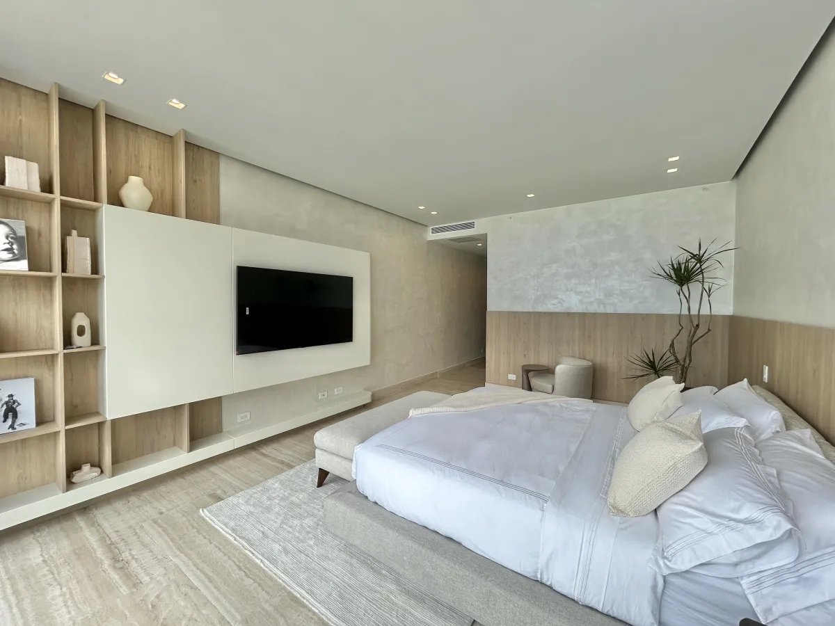 Apartment For Sale in Punta Paitilla