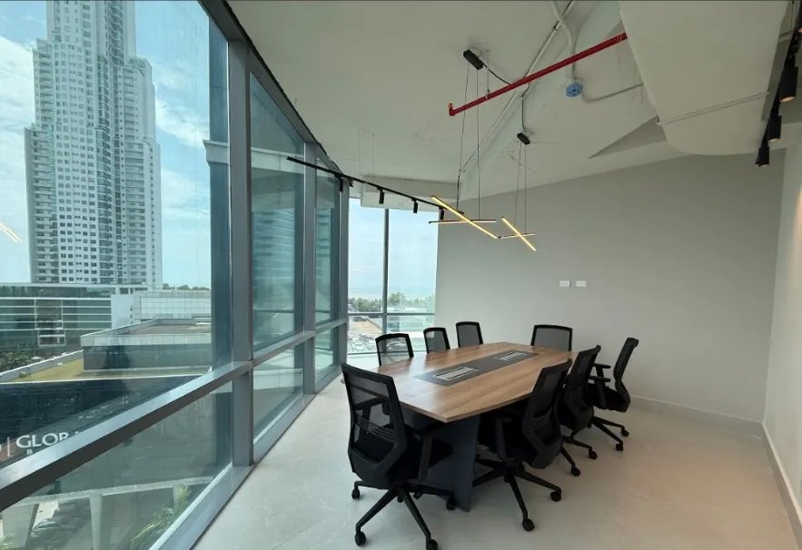 Alquiler de Oficina en Financial Park  Costa del Este