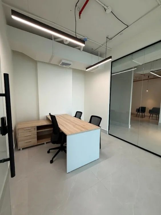 Alquiler de Oficina en Financial Park  Costa del Este