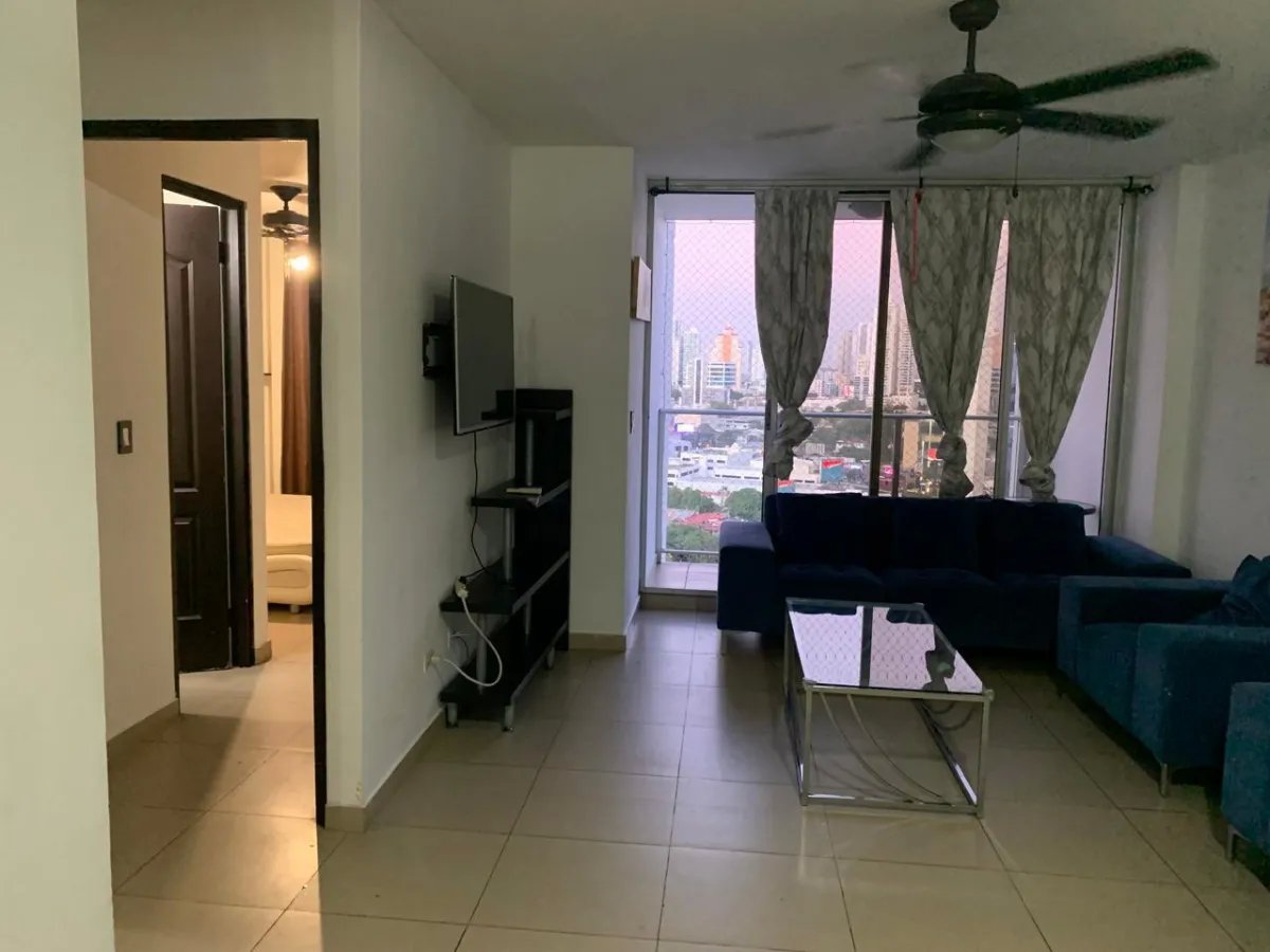 Apartamento en PH Metric: Comodidad y Ubicación Premium