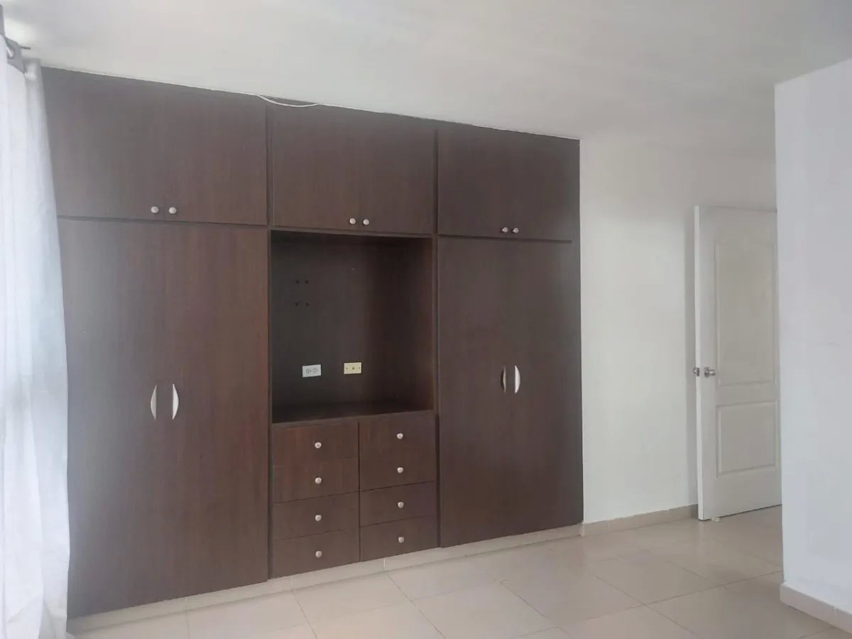 Apartamento en PH Metric: Comodidad y Ubicación Premium