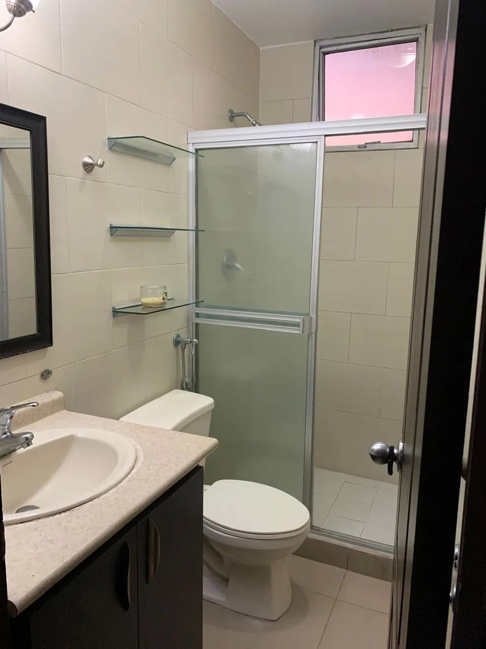 Apartamento en PH Metric: Comodidad y Ubicación Premium