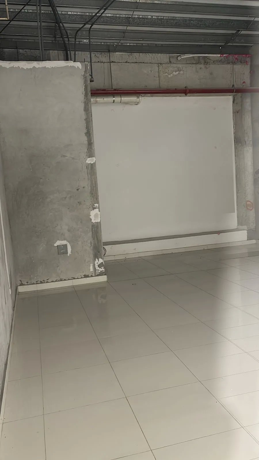 Alquiler de Local Comercial en Megamall, Panamá Este