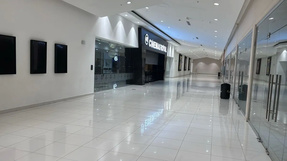 Alquiler de Local Comercial en Megamall, Panamá Este