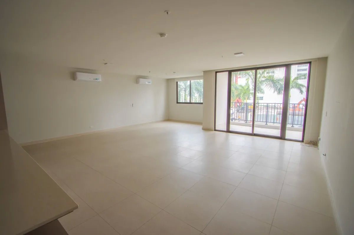 VENDO O ALQUILO APARTAMENTO EN CASA BIANCA EN COSTA DEL ESTE