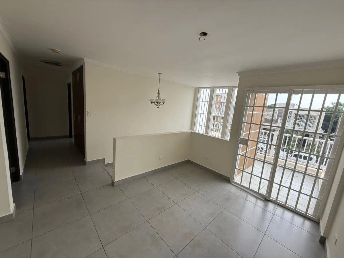 Venta de casa en Brisas del Golf