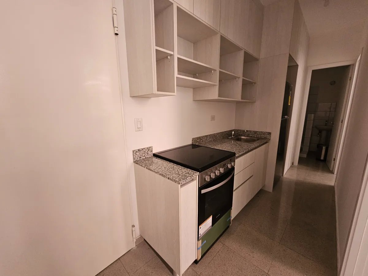 Apartment For Sale in Santa Ana