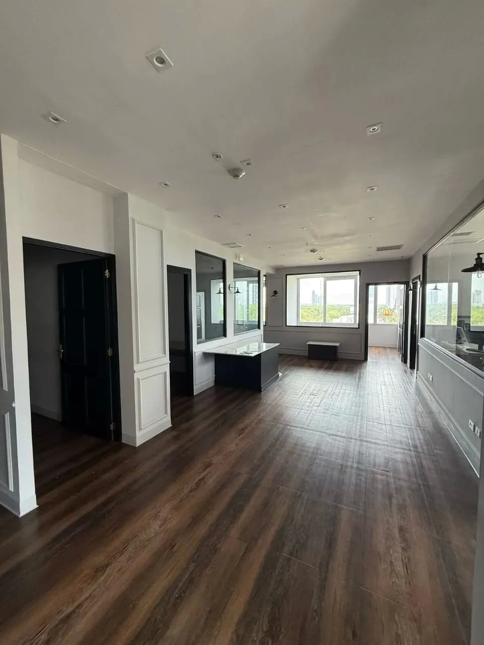 Venta de Oficina Comercial en PH Torre Centenario  Parque Lefevre / Costa del Este