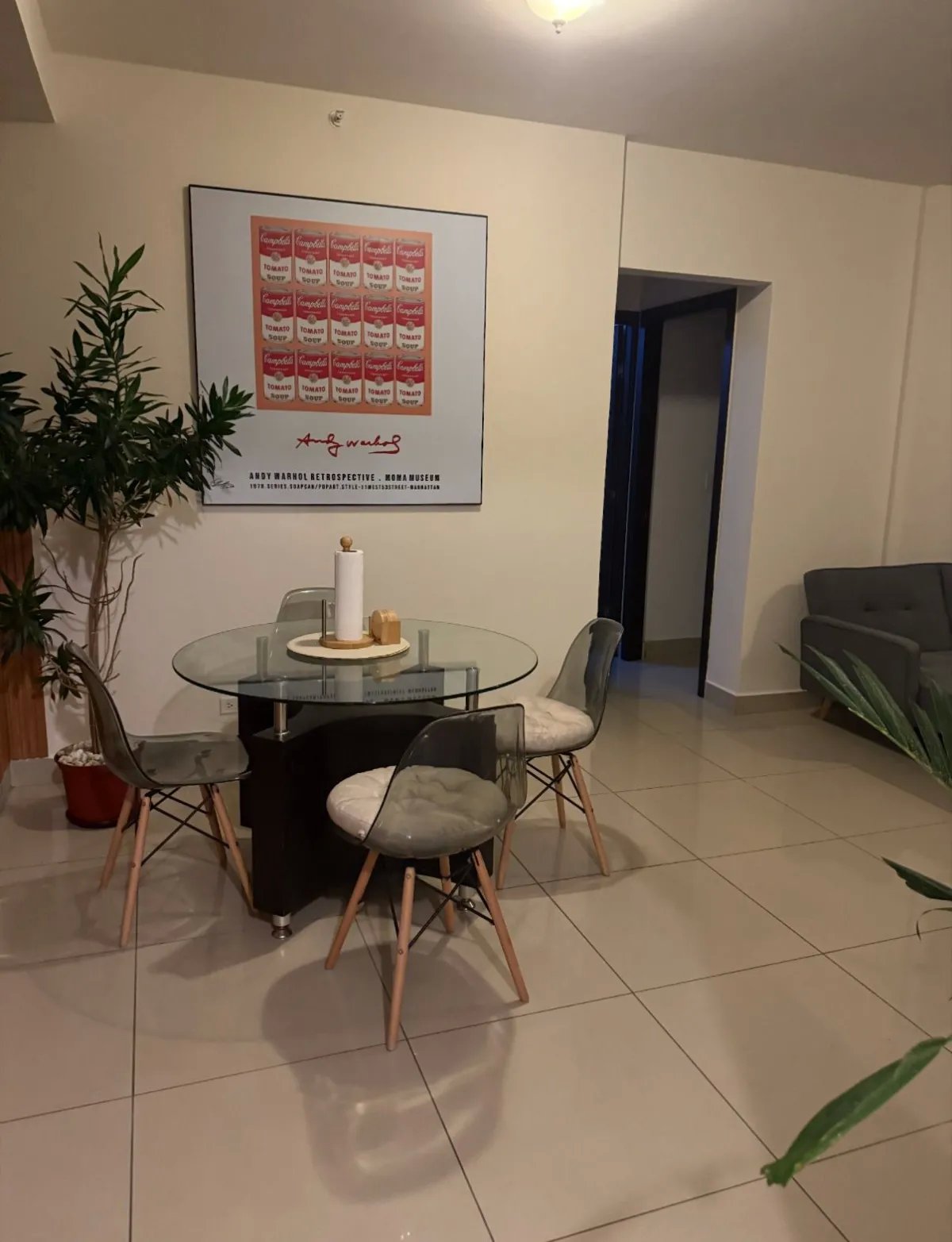 ¡VIVE EN LA CIMA! Apartamento de 2 Recámaras en PH San Roque (Piso Alto)