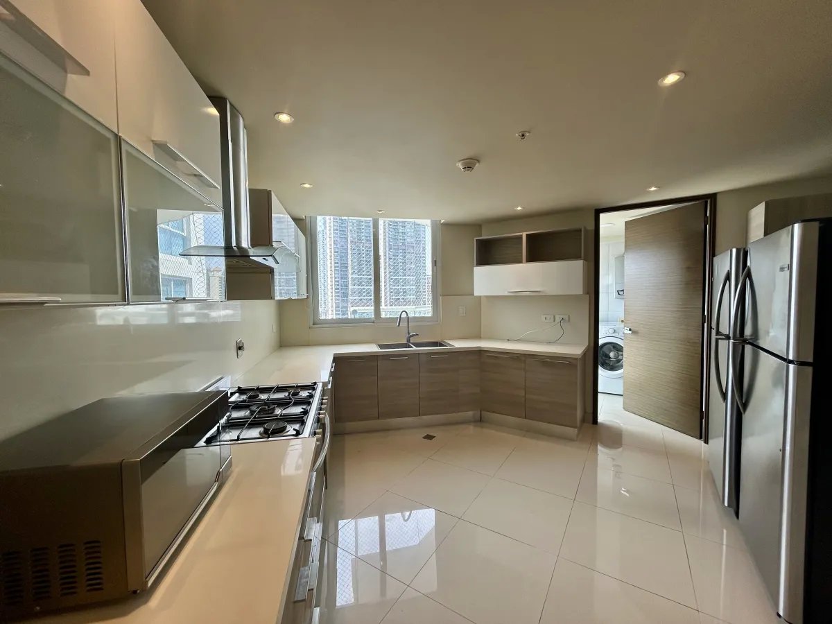 Venta de Apartamento en PH The Regent  Costa del Este