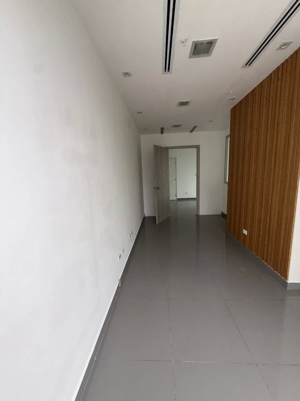Oficina en alquiler Torre Aseguradora Ancón
