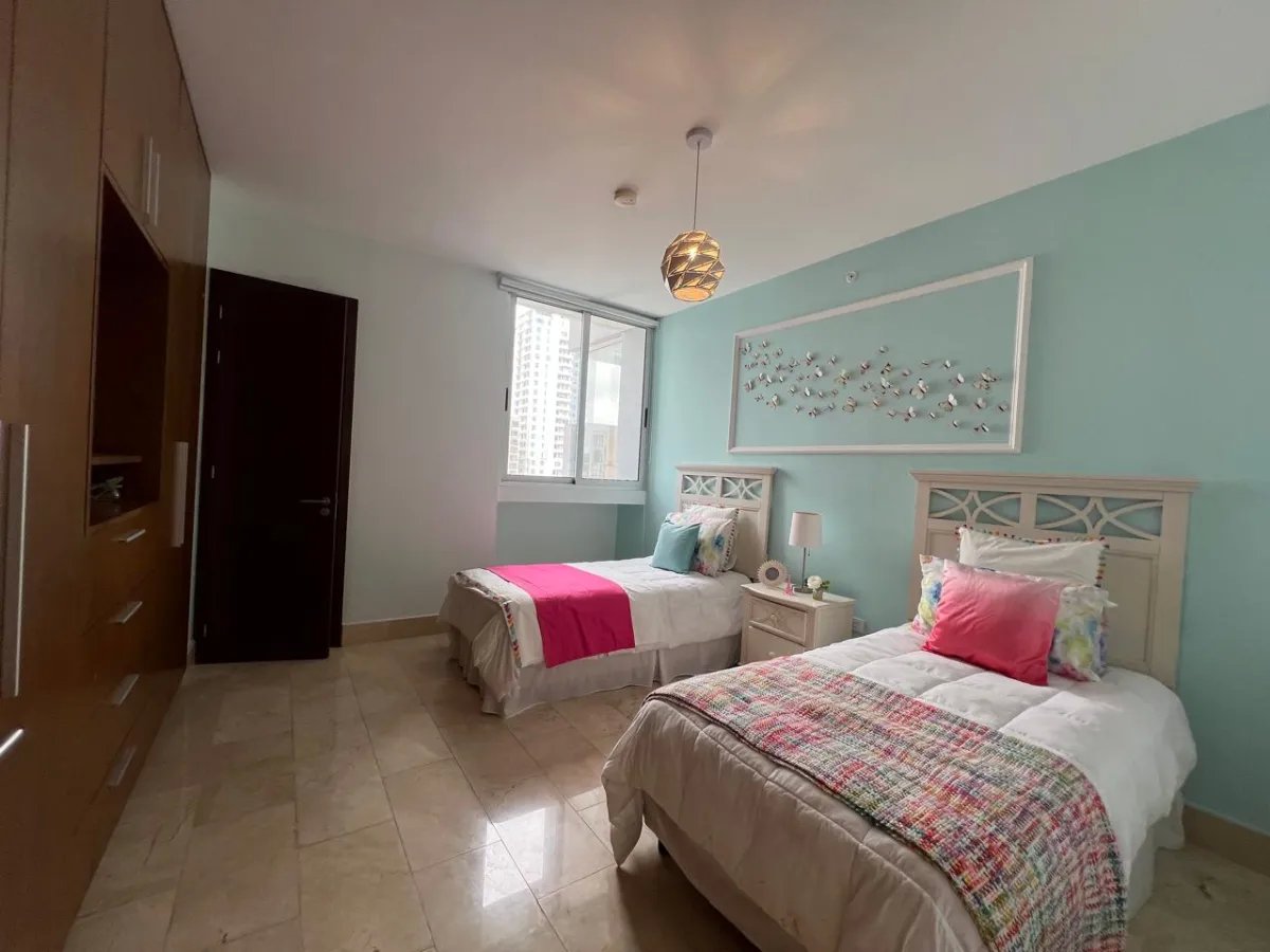 Apartment For Sale in COCO DEL MAR