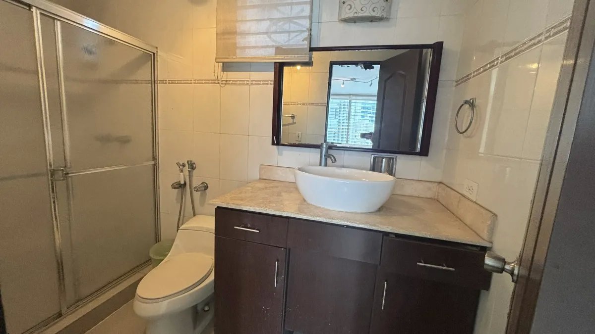 Venta de Apartamento PH Rocamar, 227.66 m2