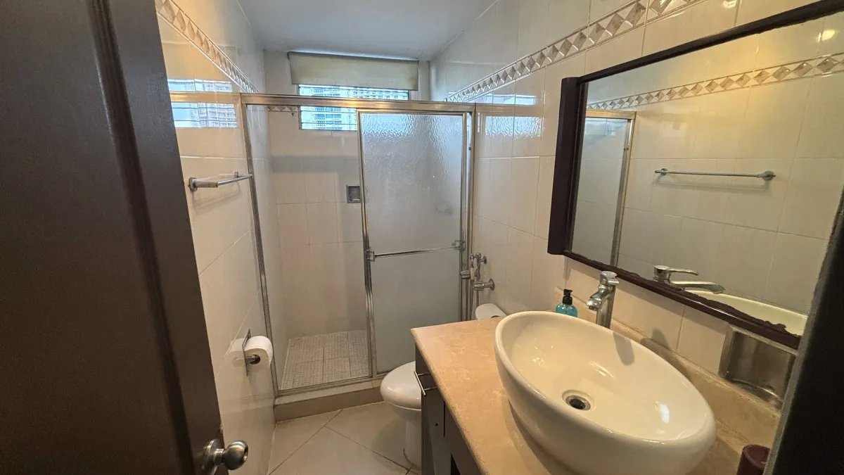 Venta de Apartamento PH Rocamar, 227.66 m2