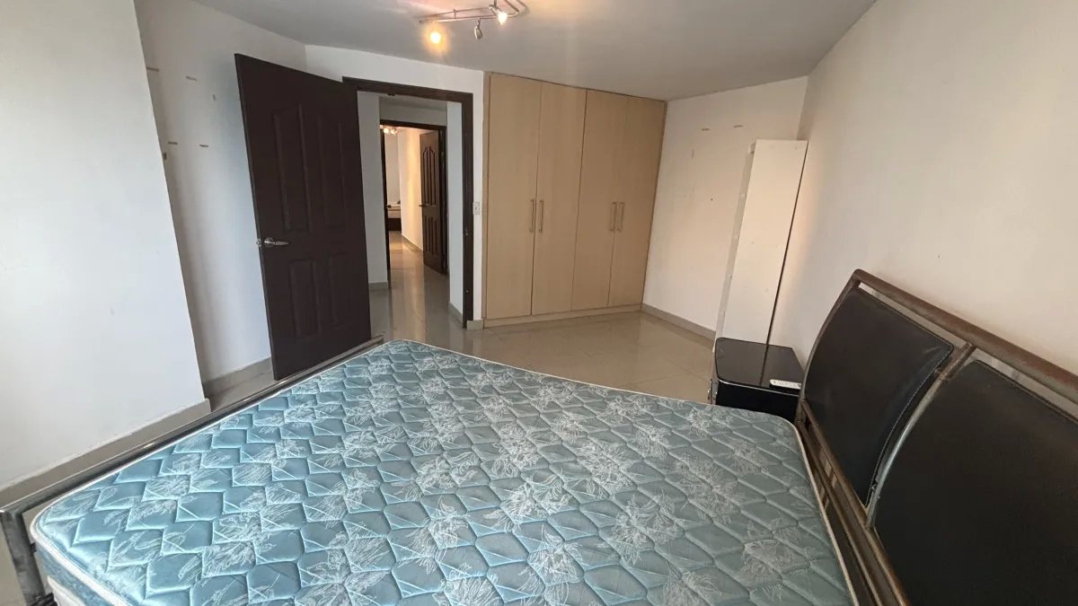 Venta de Apartamento PH Rocamar, 227.66 m2